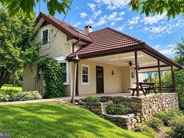 155 OLEY FURNACE ROAD, FLEETWOOD, PA 19522