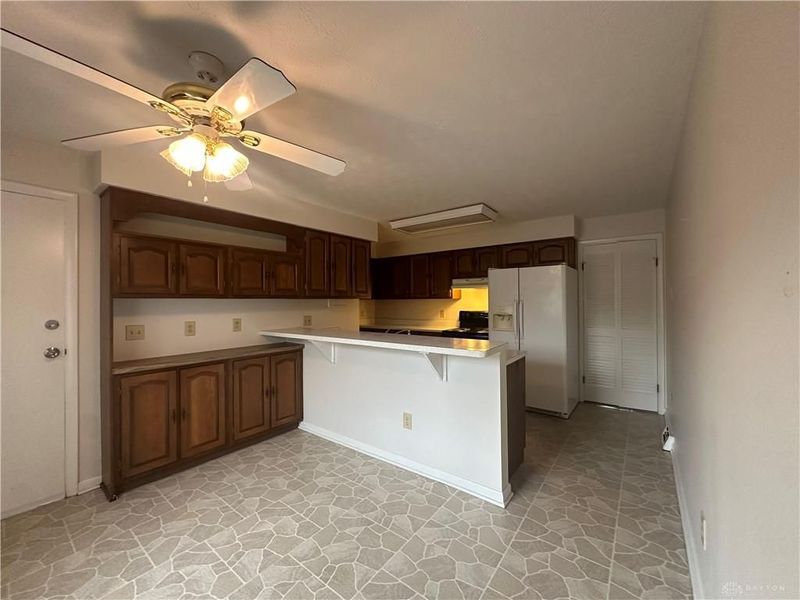 196 Lyons Drive, Centerville, OH 45459 Photo 12