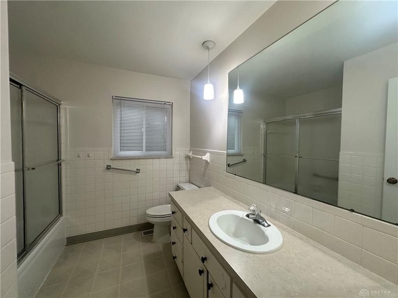 196 Lyons Drive, Centerville, OH 45459 Photo 17