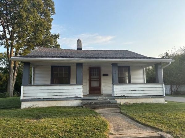 2302 Coronette Avenue, Dayton, OH 45414