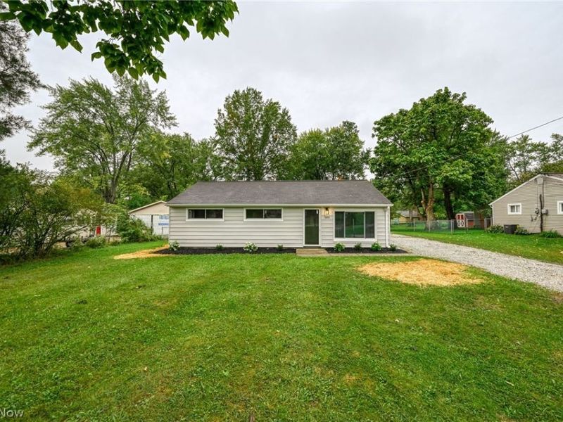 1828 Glenwood Drive , Twinsburg, OH 44087 Photo 28