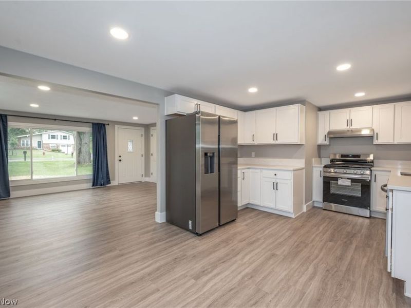 1828 Glenwood Drive , Twinsburg, OH 44087 Photo 4