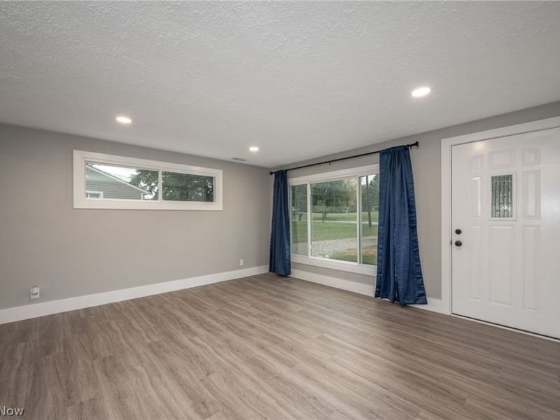 1828 Glenwood Drive , Twinsburg, OH 44087 Photo 7