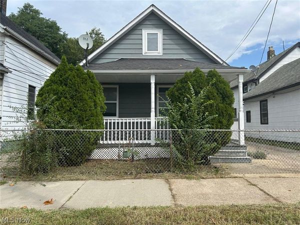 1607 E 34th Street , Cleveland, OH 44114