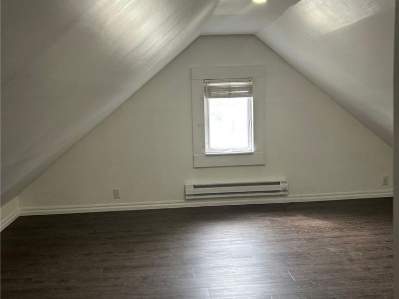 1607 E 34th Street, Cleveland, OH 44114 Photo 22