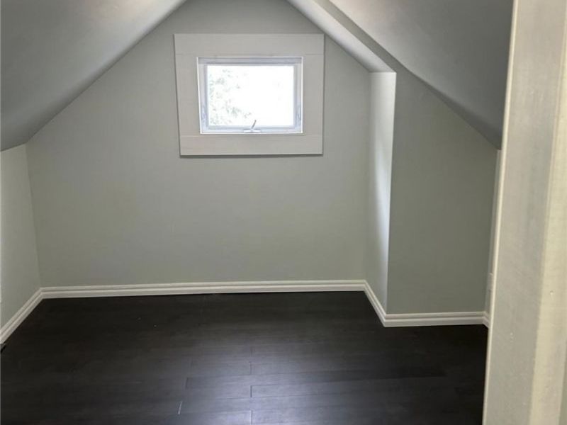 1607 E 34th Street, Cleveland, OH 44114 Photo 23