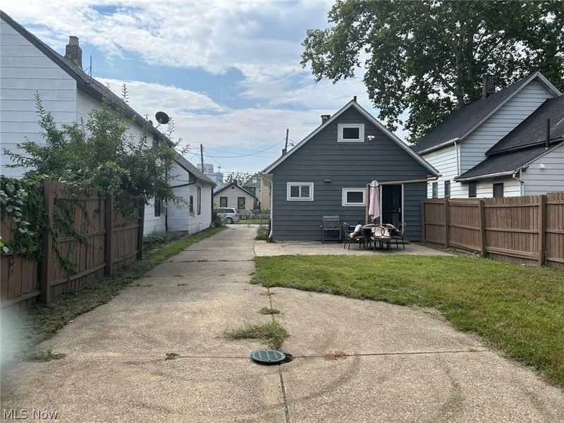 1607 E 34th Street, Cleveland, OH 44114 Photo 33