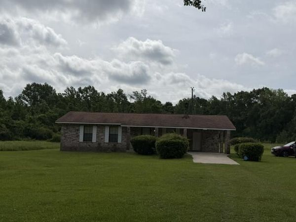 61 Austin Guy Rd., Tylertown, MS 39667