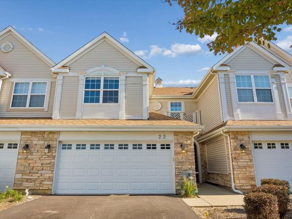 22 Clara Court, Algonquin, IL 60102