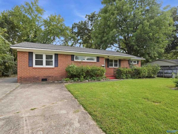 113 Drake Avenue, Huntsville, AL 35801