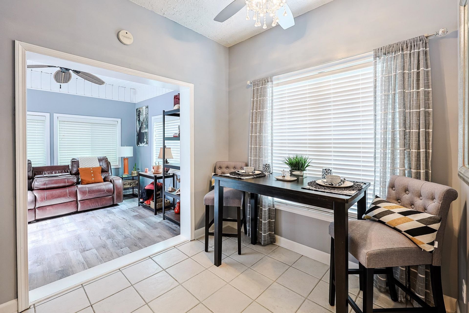 3079 Alice Ln. Photo 10