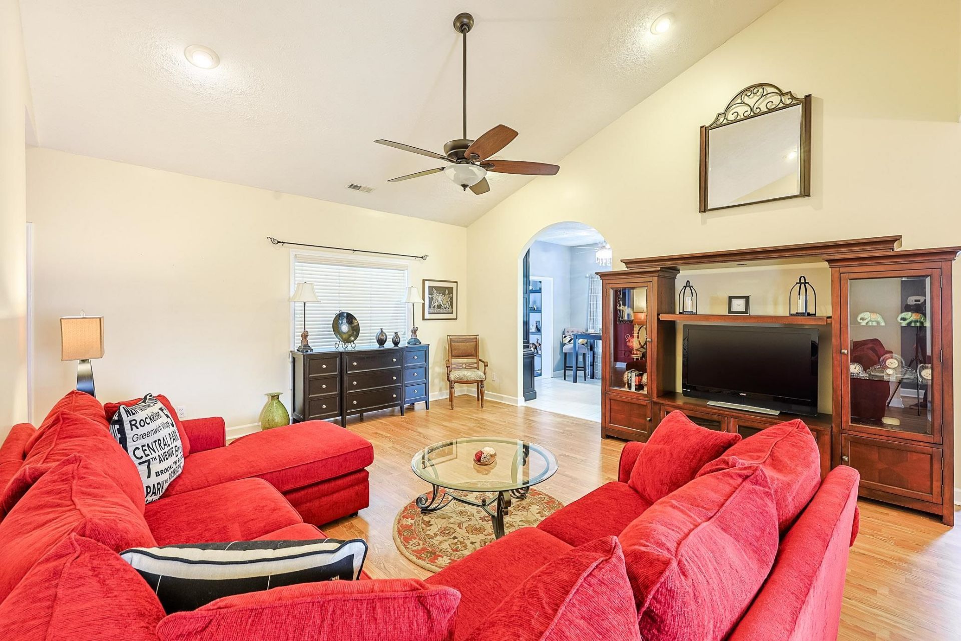 3079 Alice Ln. Photo 4