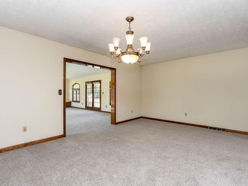 13805 Cobblestone Lane NW, Pickerington, OH 43147 Photo 12