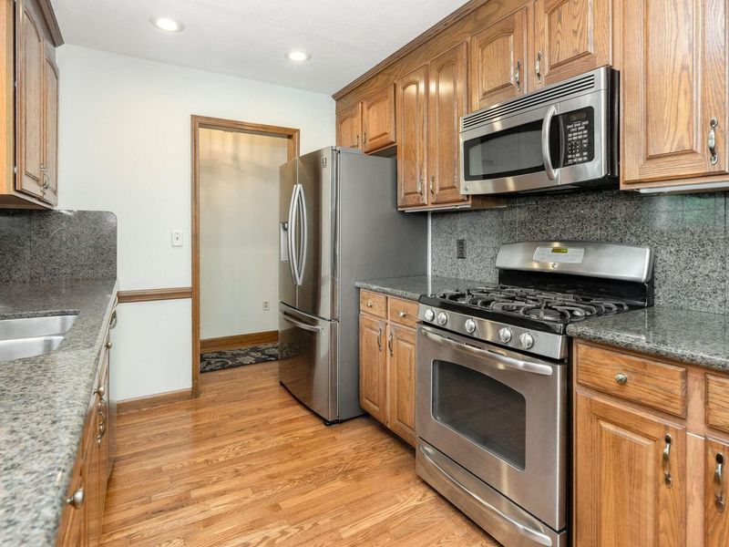 13805 Cobblestone Lane NW, Pickerington, OH 43147 Photo 7