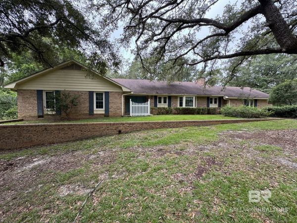 45435 Chalet Drive, Bay Minette, AL 36507
