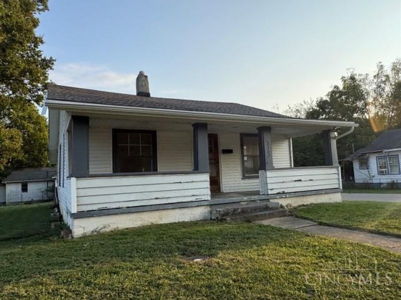 2302 Coronette Avenue, Dayton, OH 45414 Photo 2