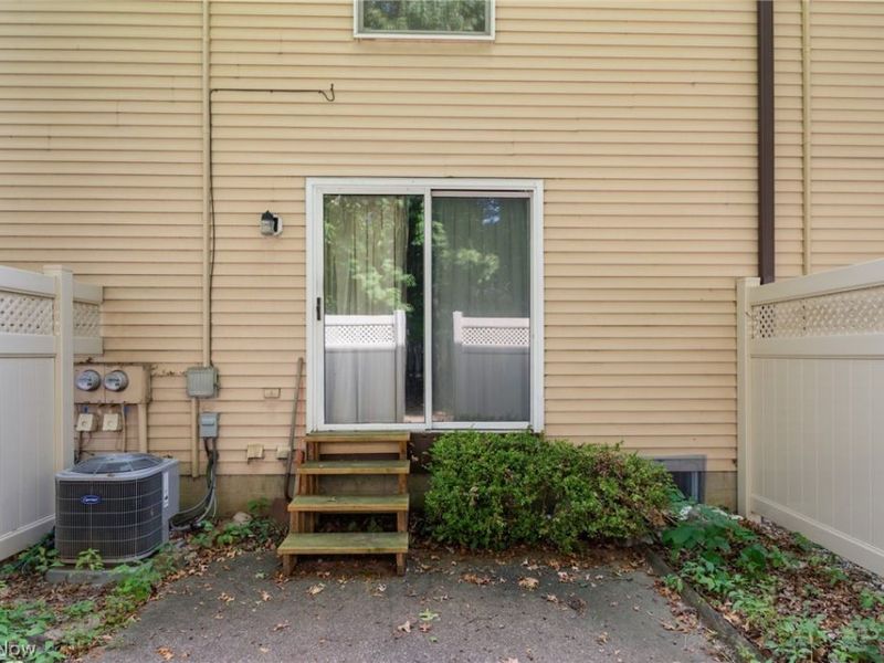 3913 Lake Run Boulevard, Stow, OH 44224 Photo 31