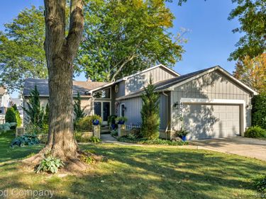 42540 Sycamore Drive, Sterling Heights, Mi 48313