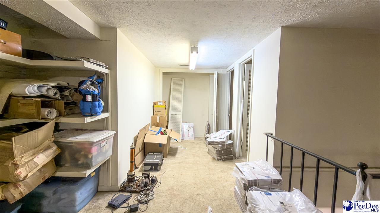 301 E Main Photo 27
