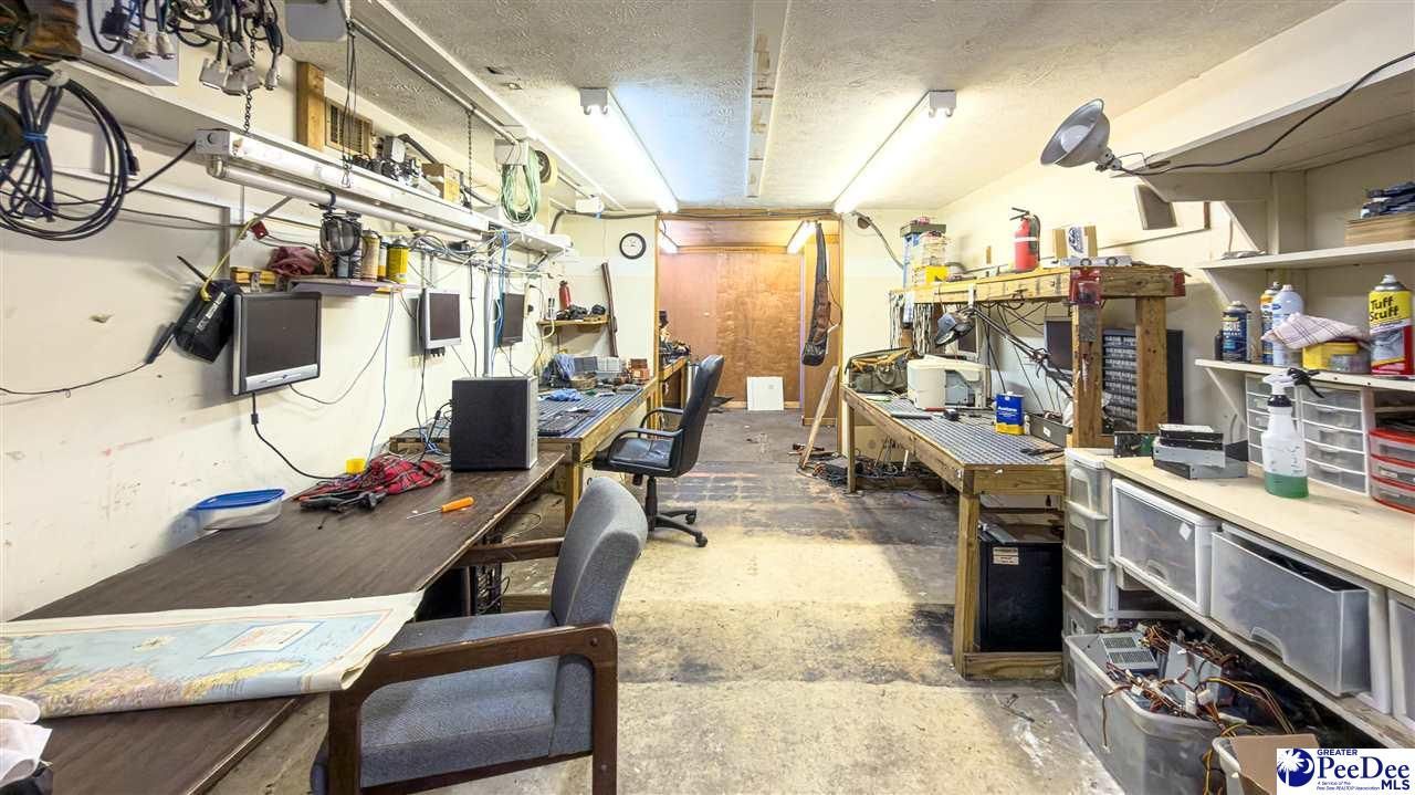 301 E Main Photo 32