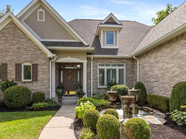 10224 Water Crest Drive, Fishers, IN 46038