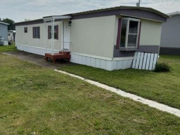 69 CARAVAN COURT , MIDDLETOWN, PA 17057