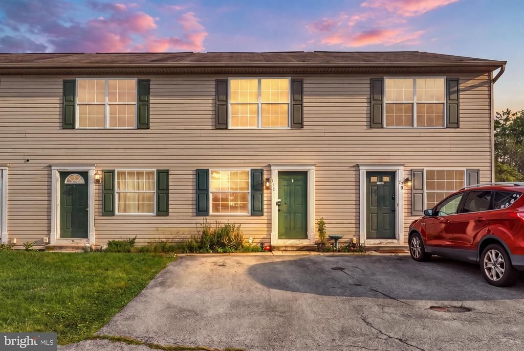 77 RED MILL ROAD , ETTERS, PA 17319