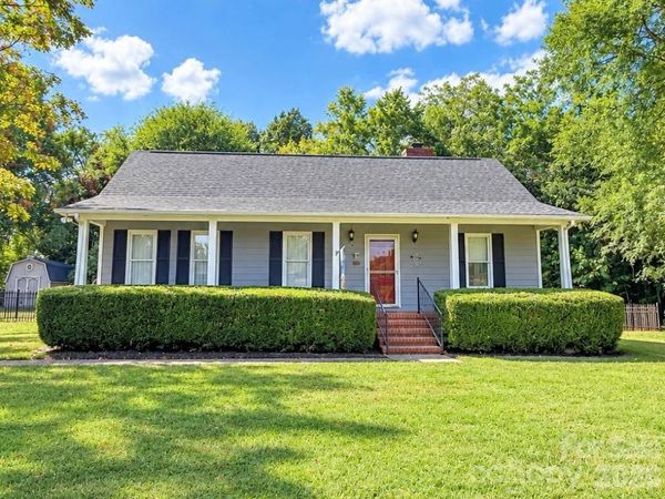 1617 Lawing Road, Charlotte, NC 28216