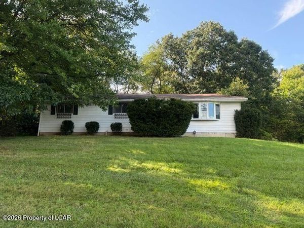 315 Sunrise Avenue, Plymouth, PA 18651