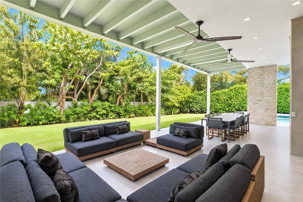 110 Reef Ln , Unit 10, Key Biscayne, FL 33149 Photo