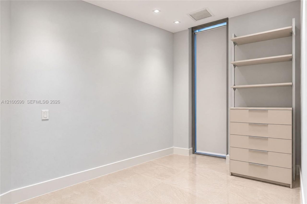 110 Reef Ln , Unit 10, Key Biscayne, FL 33149 Photo