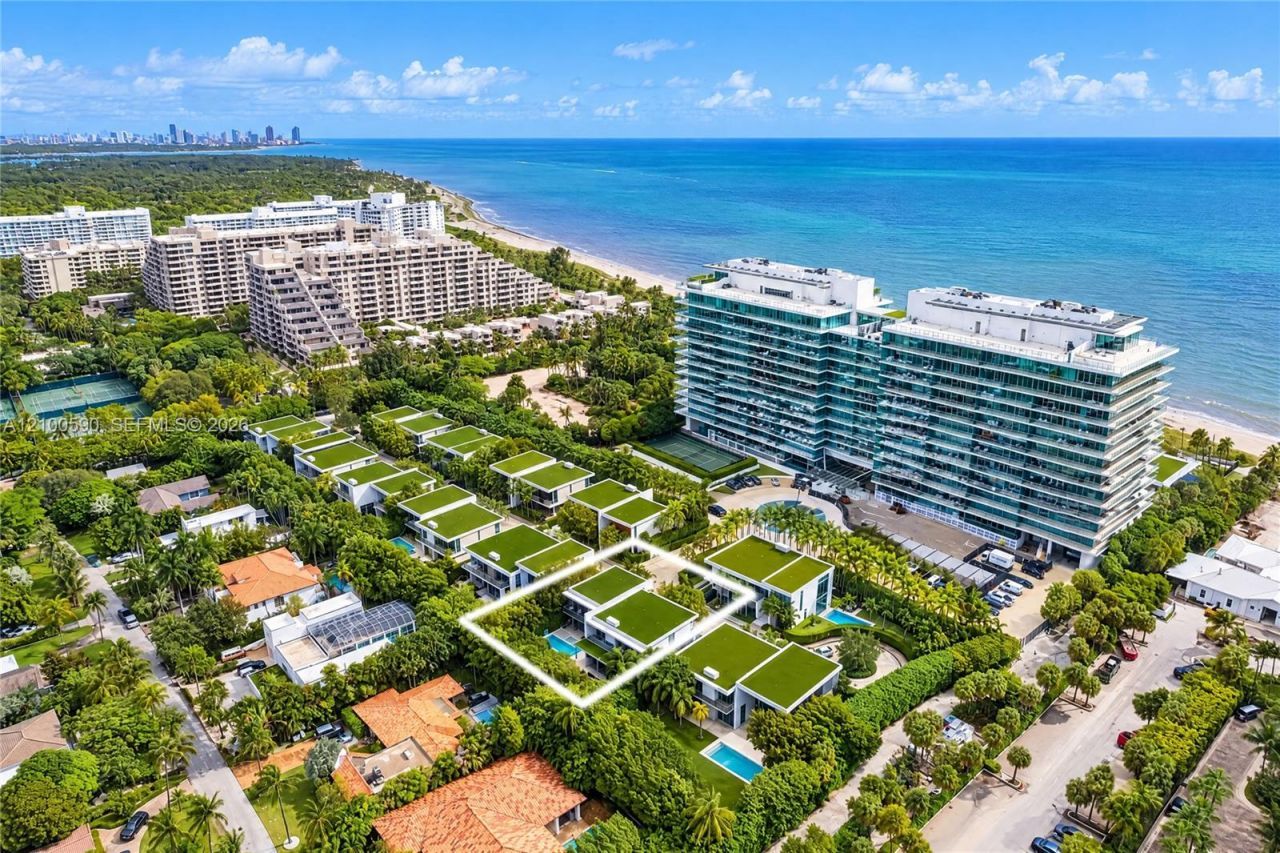 110 Reef Ln , Unit 10, Key Biscayne, FL 33149 Photo