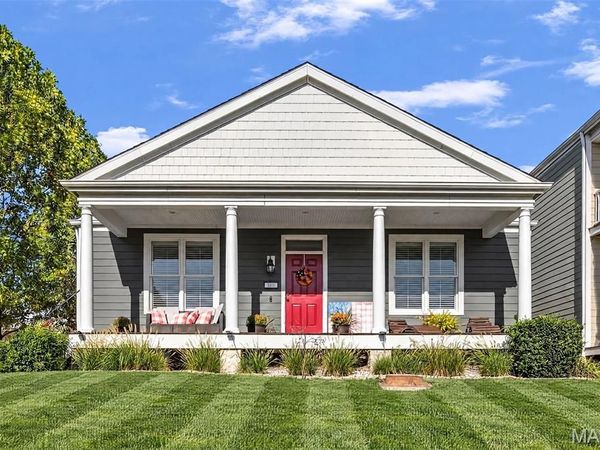 101 Starry Night Way, St Charles, MO 63301