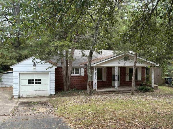 4620 Lakeview Road , North Little Rock, AR 72116