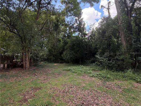 N RHODES STREET, MOUNT DORA, FL 32757