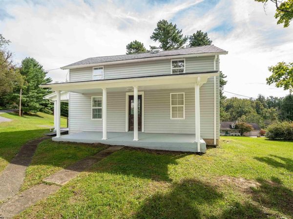 627 S Pierpont Road, Morgantown, WV 26508