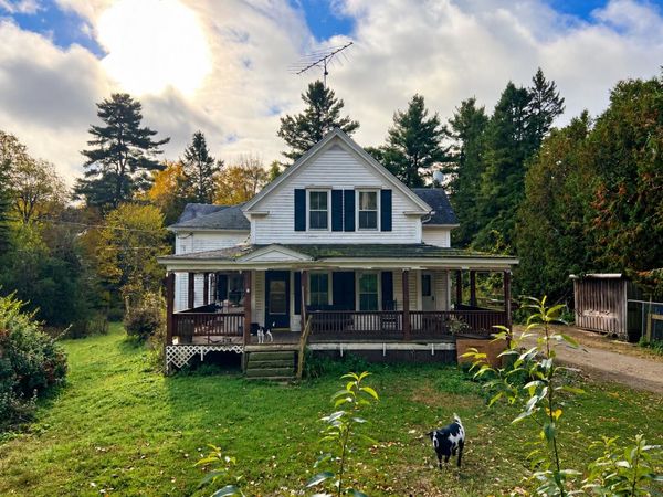 87 Monroe Highway , Brooks, ME 04921