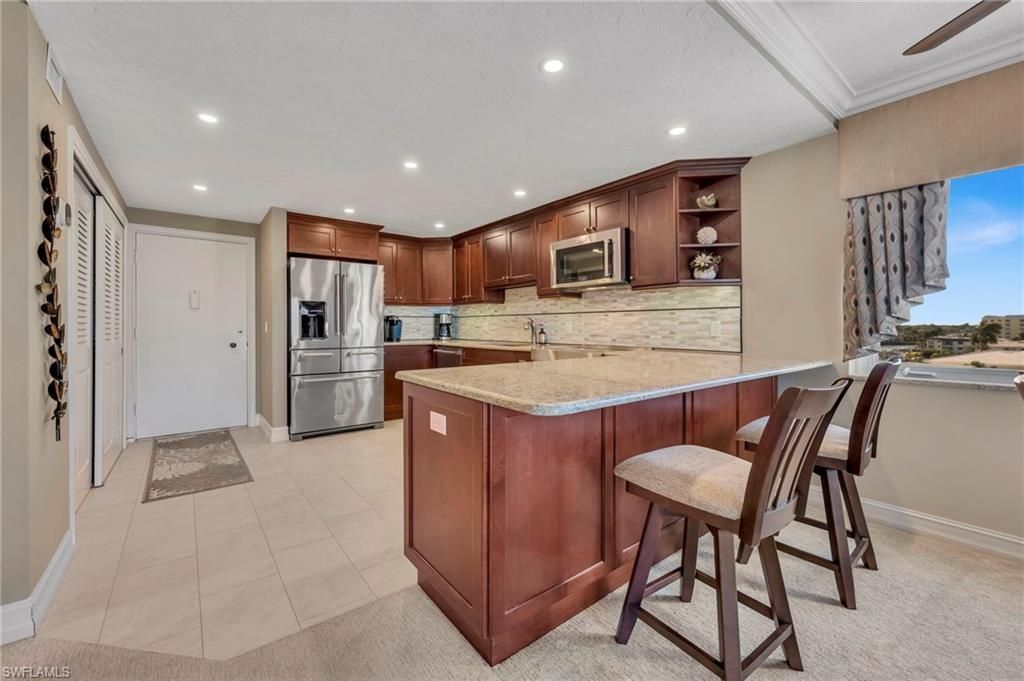 2150 Gulf Shore Blvd N, Unit 609, Naples, FL 34102 Photo
