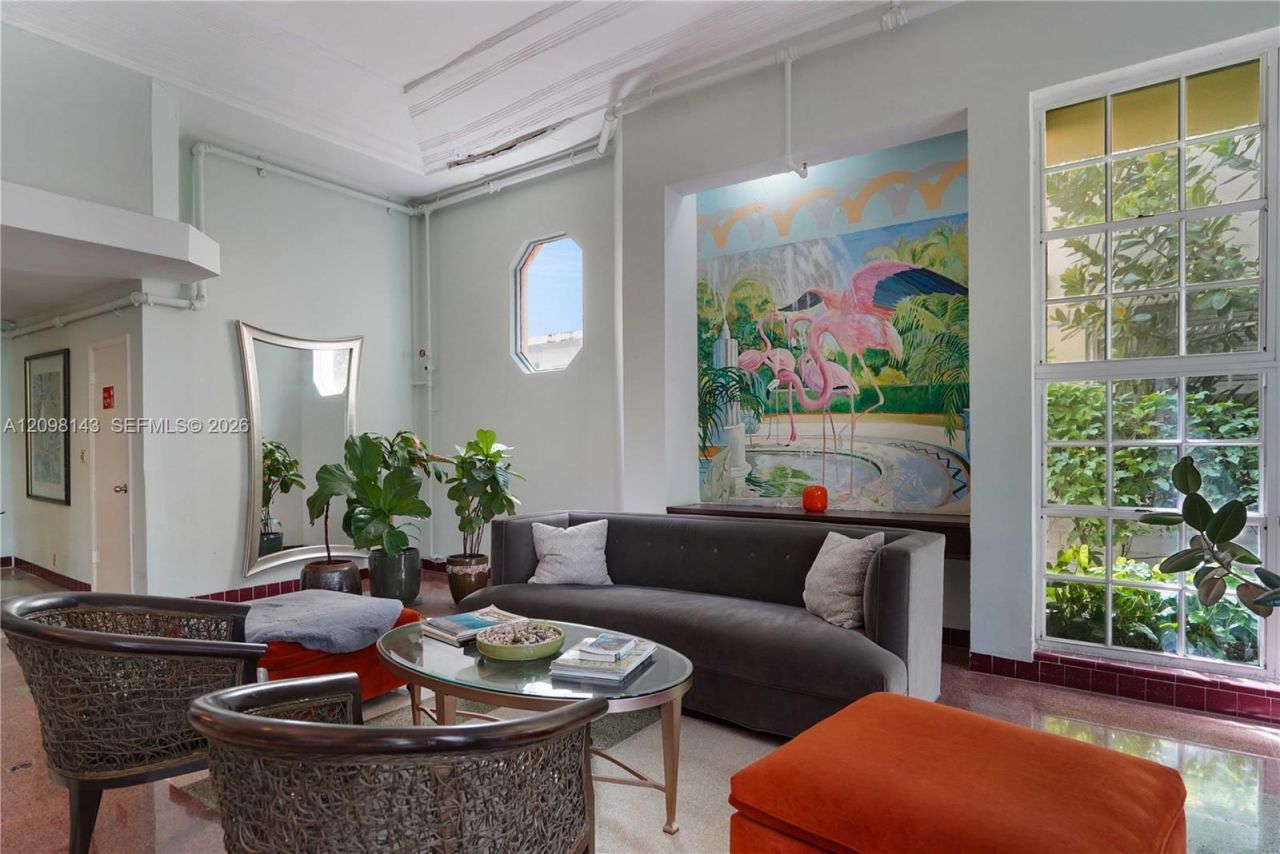 1051 Meridian Ave , Unit 1K, Miami Beach, FL 33139 Photo