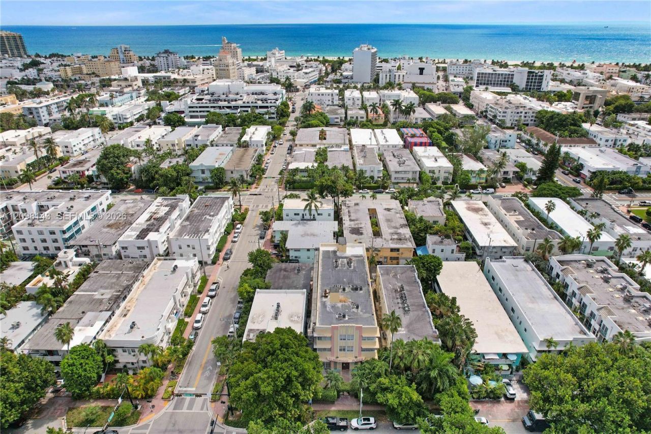 1051 Meridian Ave , Unit 1K, Miami Beach, FL 33139 Photo