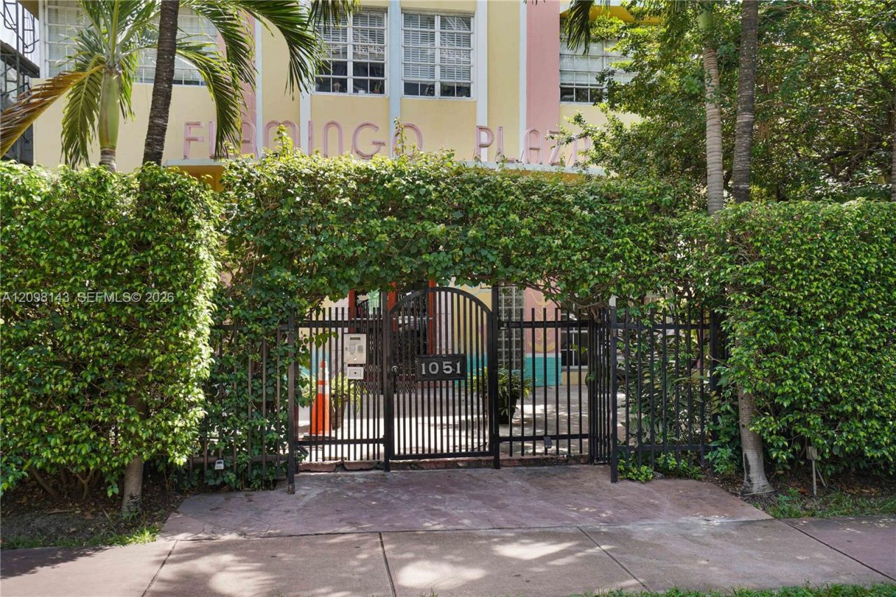 1051 Meridian Ave , Unit 1K, Miami Beach, FL 33139 Photo