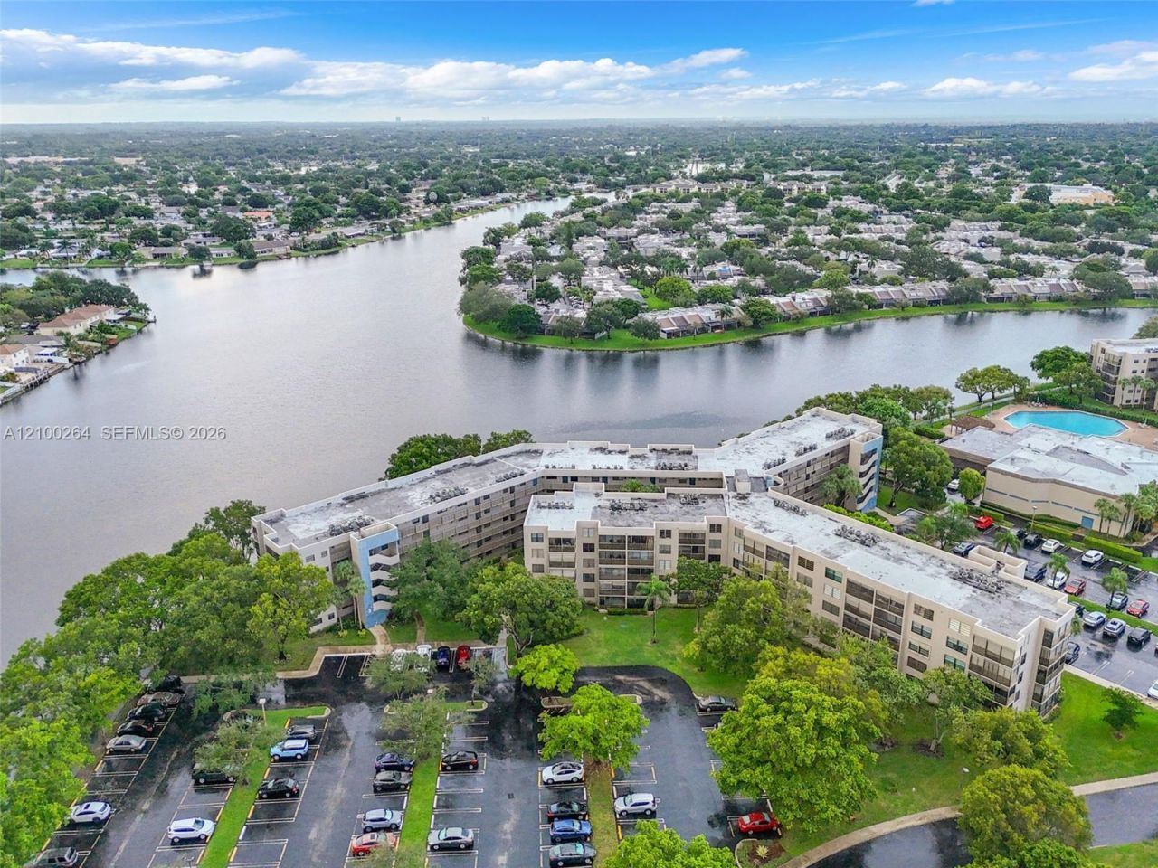1100 Colony Point Cir , Unit 504, Pembroke Pines, FL 33026 Photo
