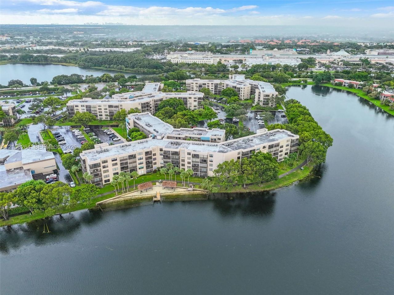 1100 Colony Point Cir , Unit 504, Pembroke Pines, FL 33026 Photo