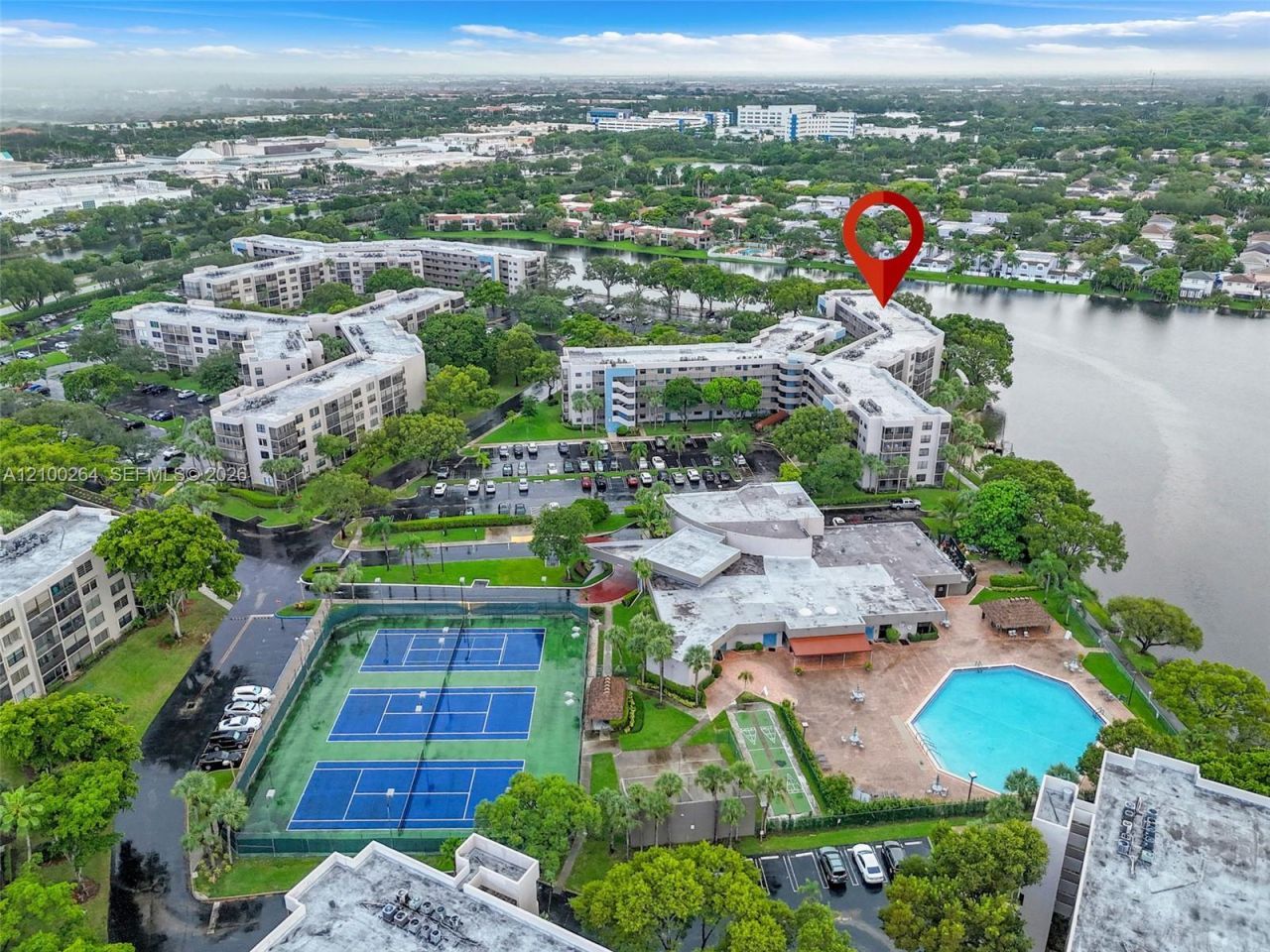 1100 Colony Point Cir , Unit 504, Pembroke Pines, FL 33026 Photo
