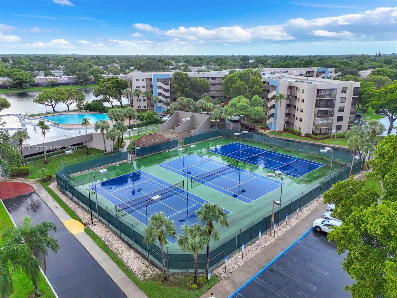 1100 Colony Point Cir , Unit 504, Pembroke Pines, FL 33026 Photo
