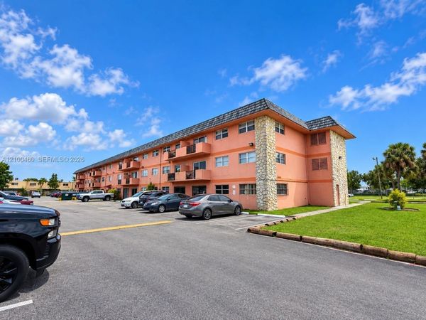 17101 NW 57th Ave , Unit 211, Miami Gardens, FL 33055