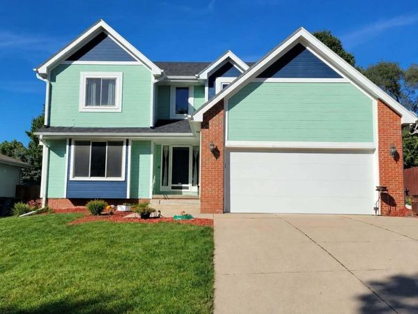 7424 Girard Street, Omaha, NE 68122