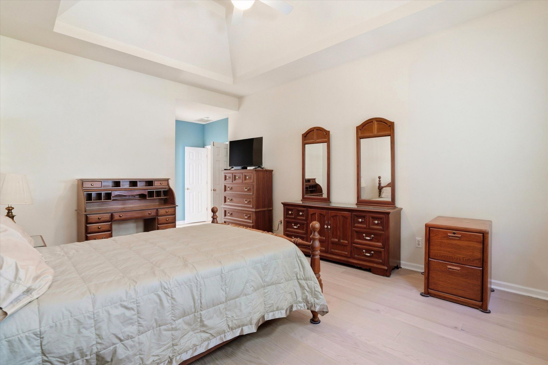 1396 Lakecrest Court Photo 19