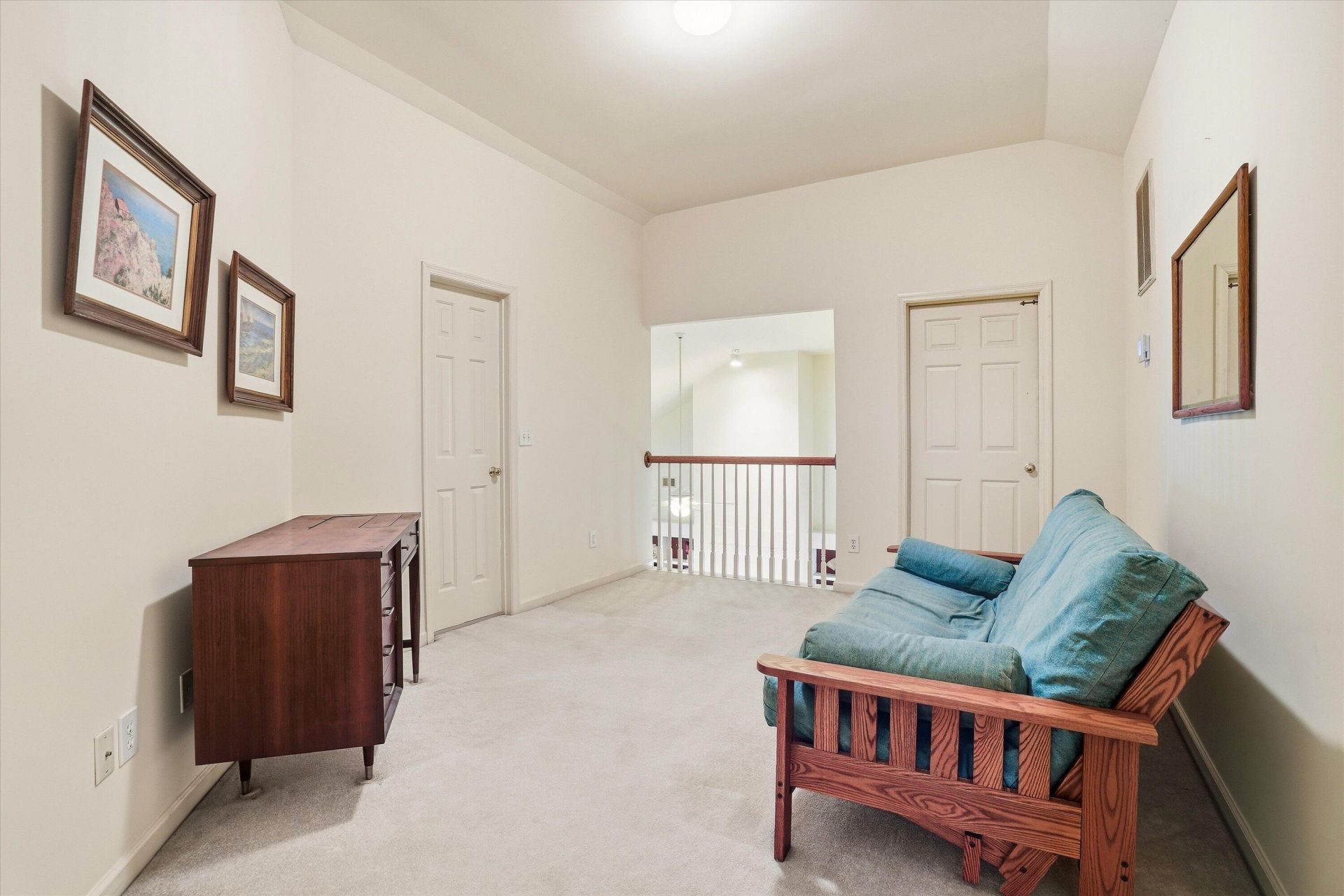 1396 Lakecrest Court Photo 33
