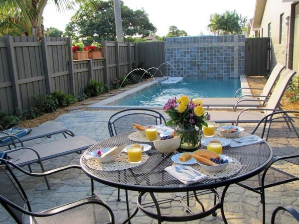 2225 NE 14th Avenue, Wilton Manors, FL 33305